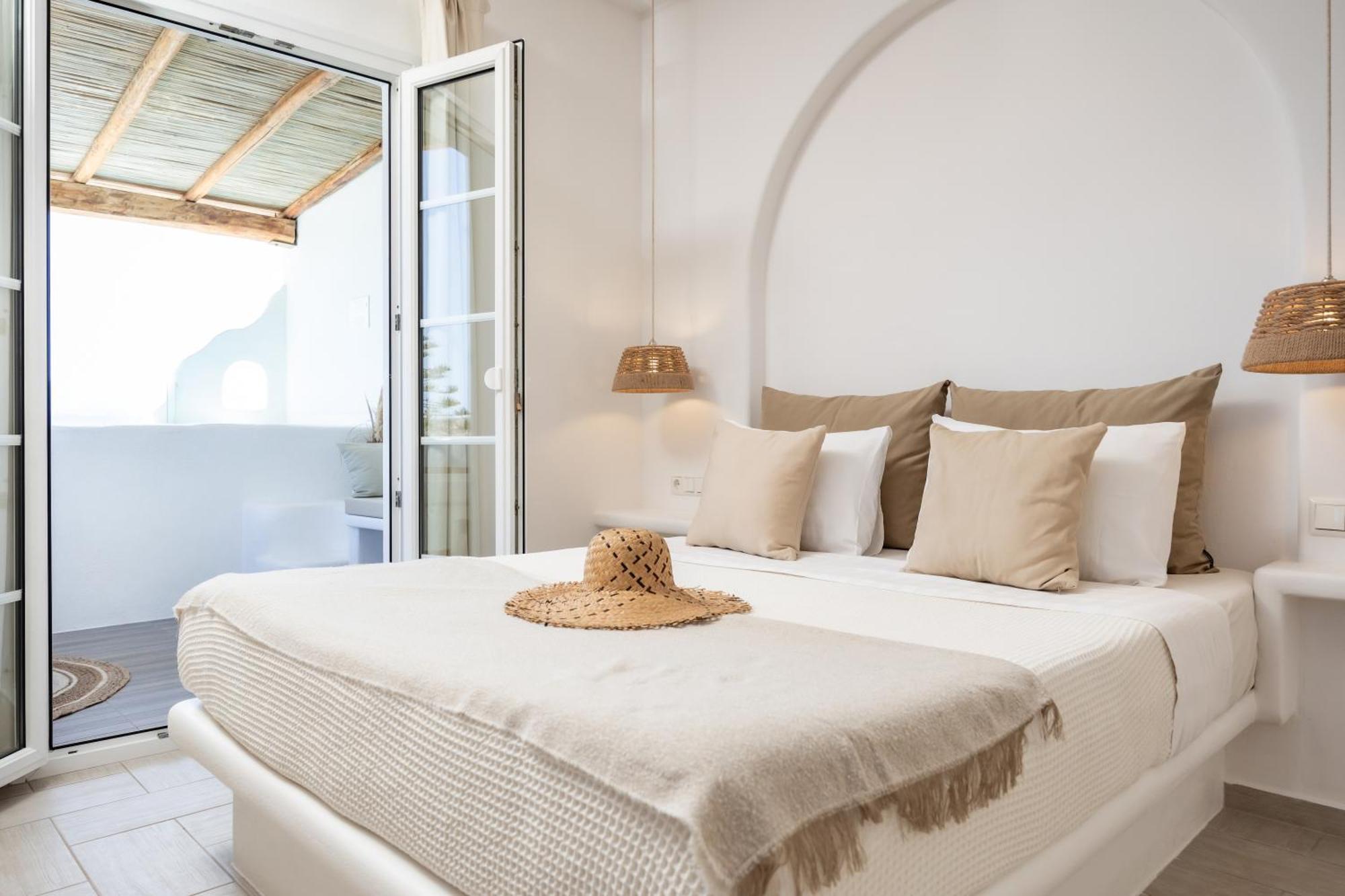 Thea Suites Naxos アギオス・プロコピオス エクステリア 写真